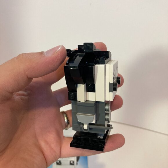 LEGO 41594 Disney Brick Headz Captain Armando Salazar Near Complete + Manual - Picture 7 of 8